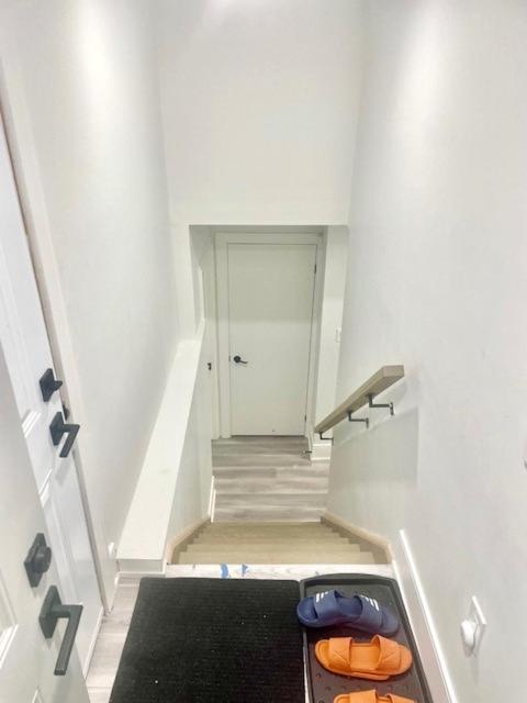 Scarborough New 2-Bedroom Basement โตรอนโต ภายนอก รูปภาพ